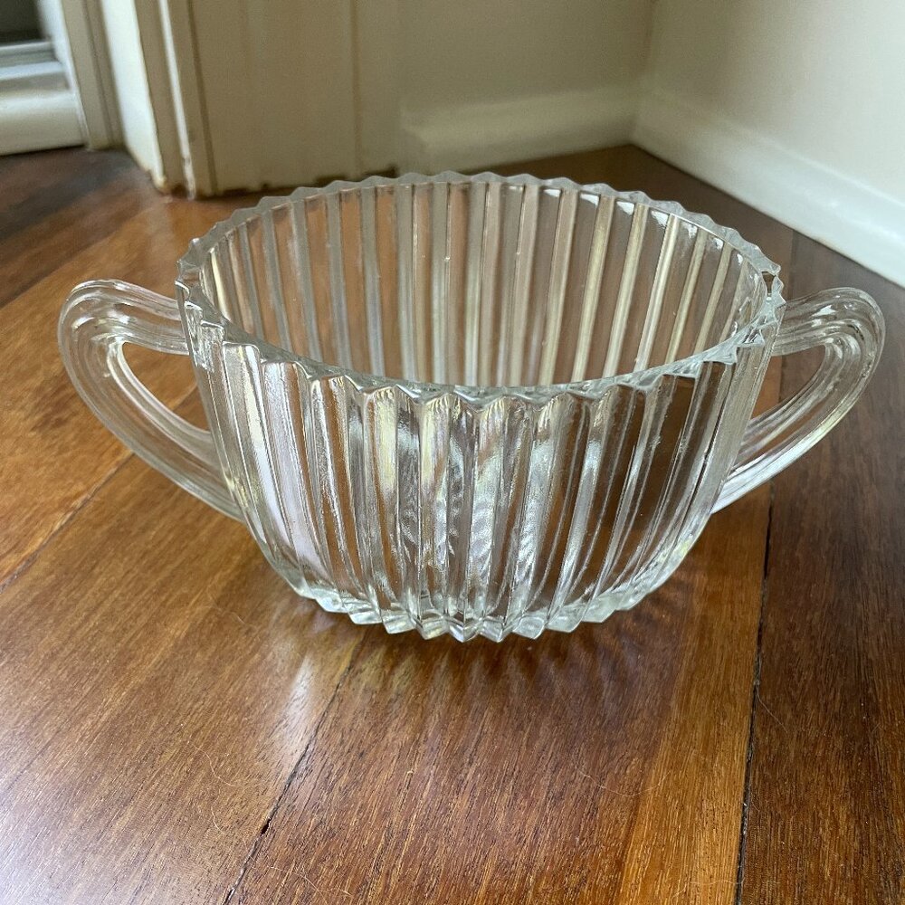 Anchor Hocking Glass Queen Mary Clear Open Sugar Bowl